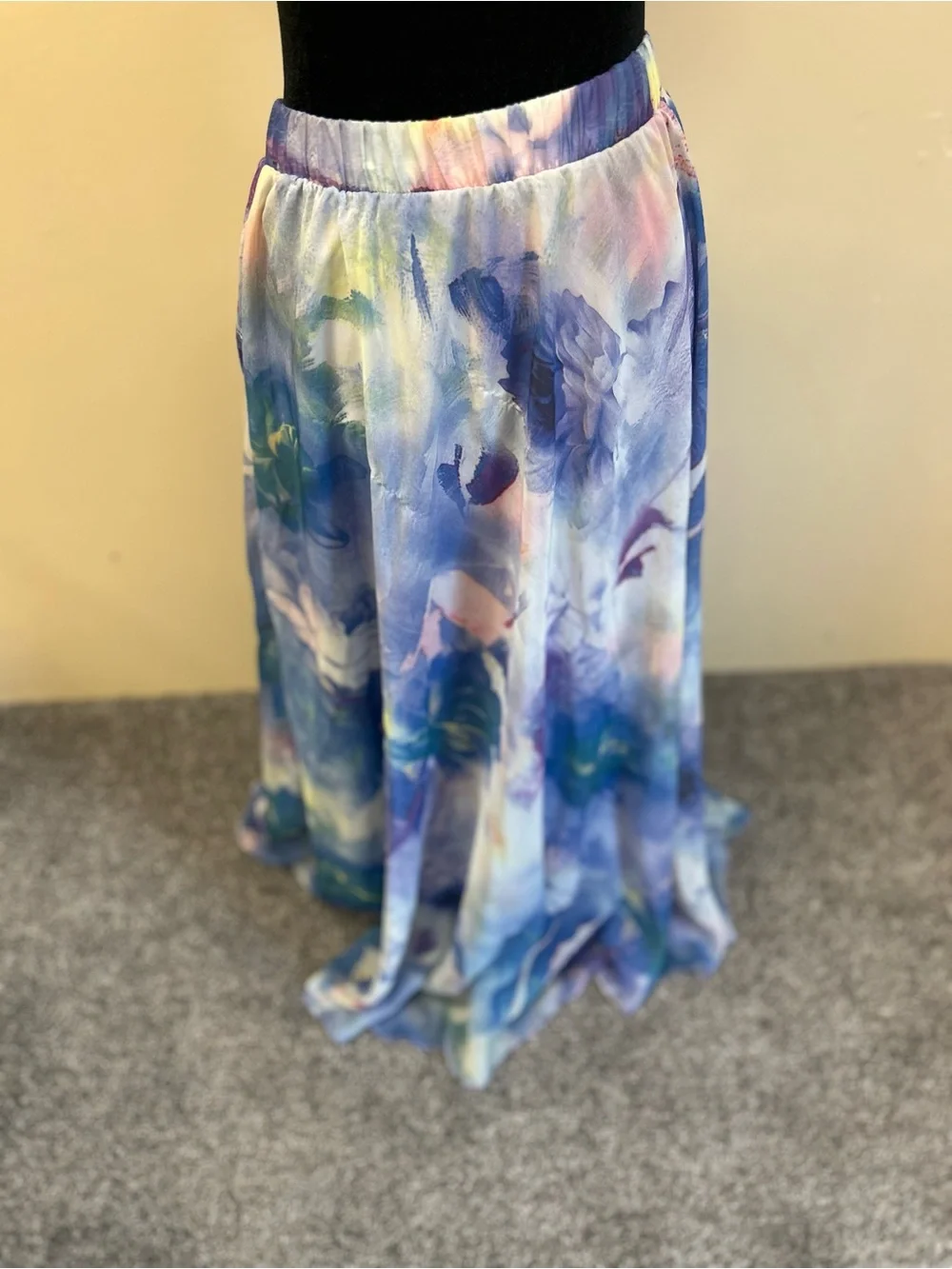 Women's Blue Floral Maxi Skirt/Dress-Lined pretty